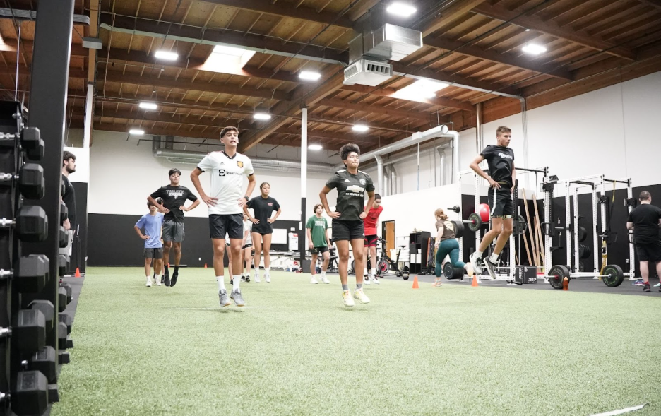 Parents in Tigard, Beaverton, and Portland seek safe, expert-led strength training for youth athletes. APEX PWR explains how kids as young as 6–8 can safely begin resistance training with proper coaching, programming, and supervision in a science-backed environment designed for youth development