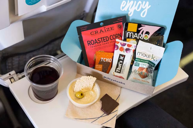 avoid jet lag nutrition, travel eating tips, flight meal timing, healthy travel snacks, hydration for flights, balanced travel meals, circadian rhythm eating, digestion and energy travel, protein-rich travel food, APEX PWR nutrition