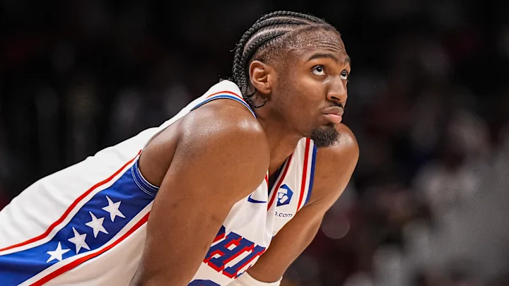 Tyrese Maxey of the Philadelphia 76ers performing barbell weight training, illustrating an article on athlete strength training in Portland by APEX PWR